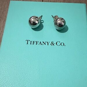 Tiffany & Co. Shiny Silver Spheres